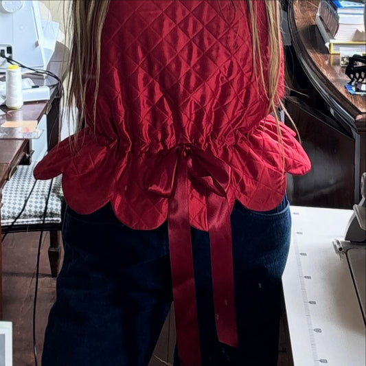 SCALLOPED HENRY in Hand Quilted Silk